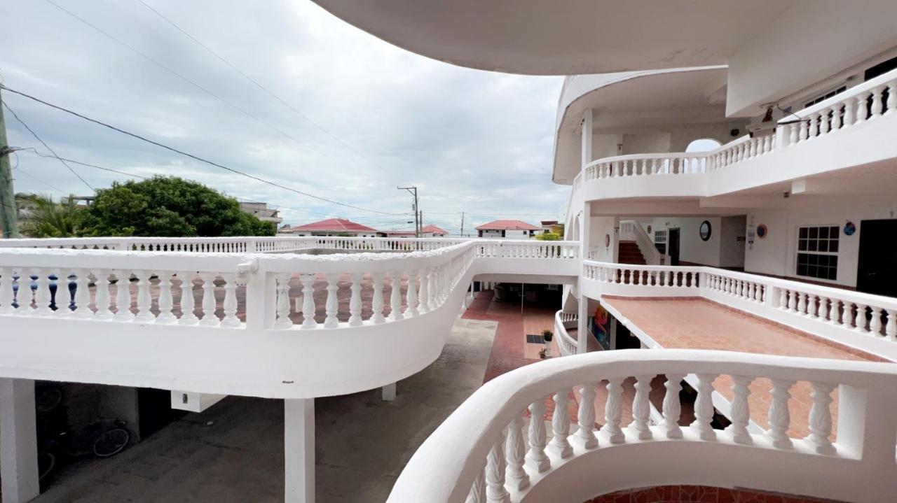 Las Palmas Hotel โคโรซอล ภายนอก รูปภาพ