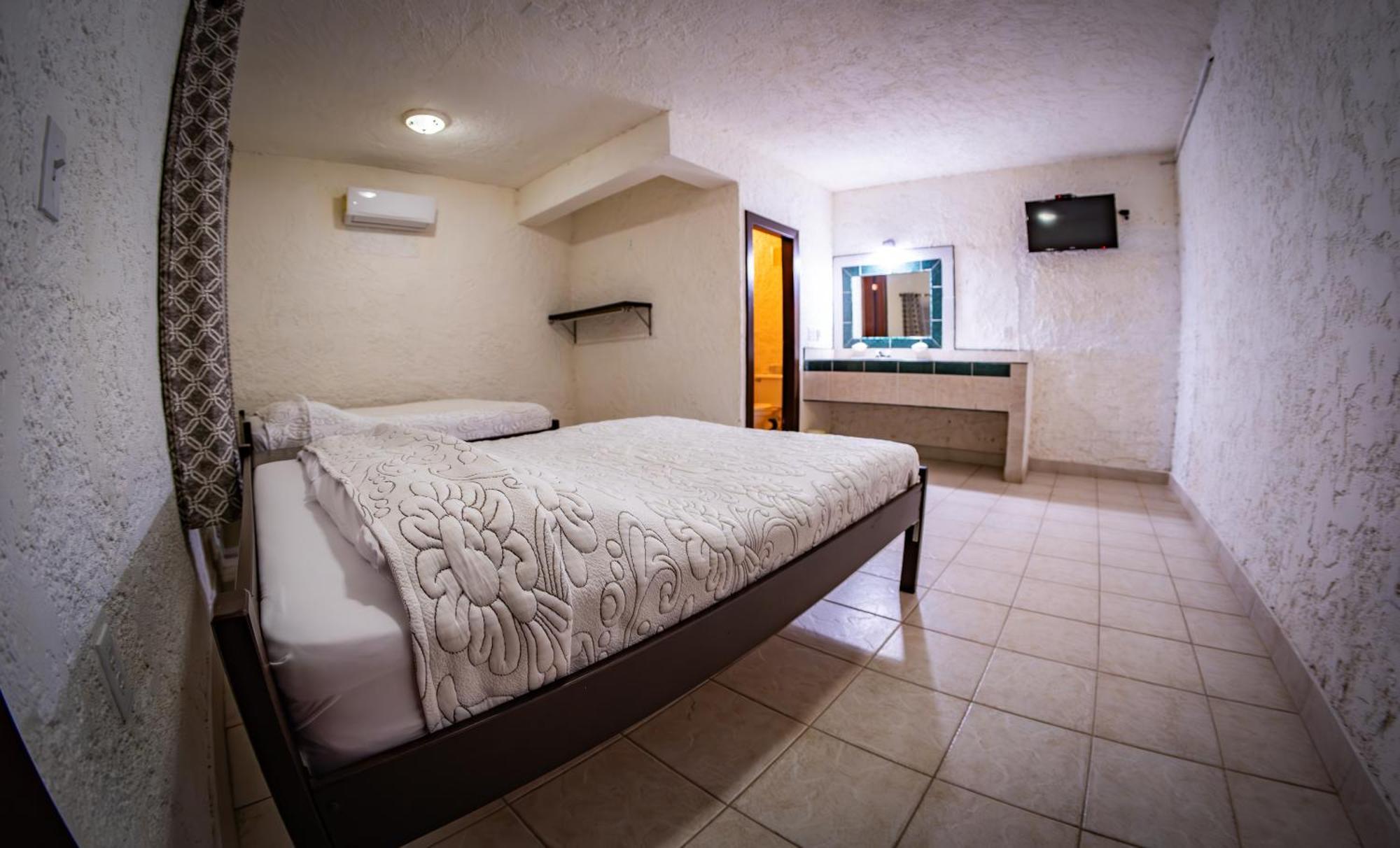 Las Palmas Hotel โคโรซอล ภายนอก รูปภาพ